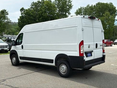 Used 2026 RAM ProMaster 2500 w/ Convenience Group FWD image 8