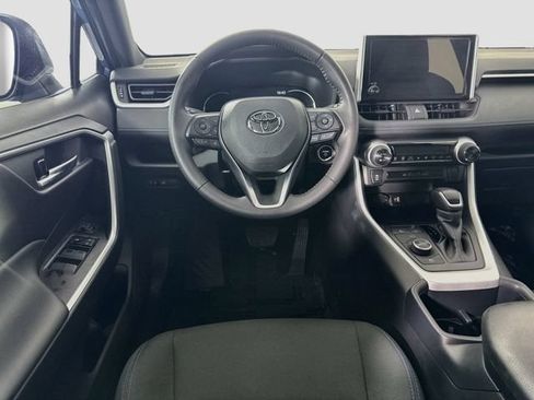 Certified 2025 Toyota RAV4 SE AWD/4WD image 22