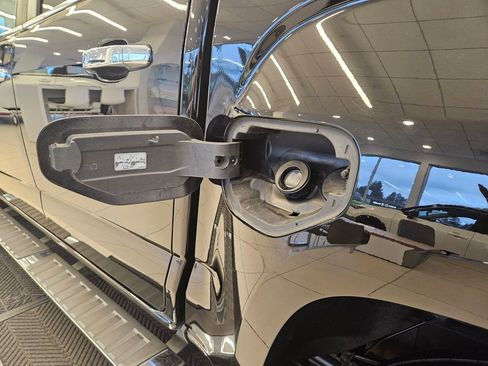 Used 2019 GMC Canyon Denali image 29