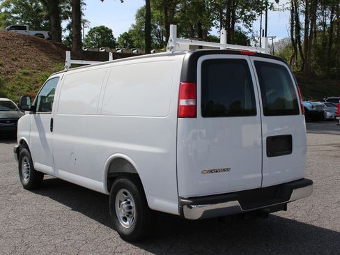 New 2026 Chevrolet Express 2500 w/ Driver Convenience Package RWD image 3