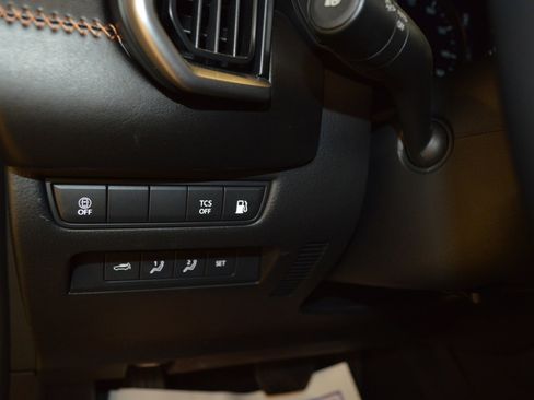 Used 2025 MAZDA CX-50 AWD 2.5 Hybrid w/ Cargo Package image 16