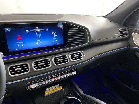 New 2025 Mercedes-Benz GLS 450 4MATIC image 25