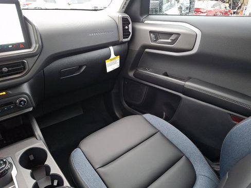 New 2025 Ford Bronco Sport Outer Banks w/ Outer Banks Tech Package+ image 18