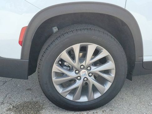 Used 2026 Buick Enclave Preferred w/ Power Package FWD image 12