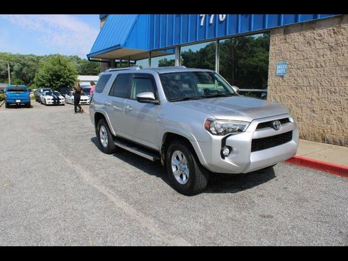 Used 2015 Toyota 4Runner SR5 RWD image 1