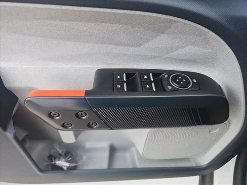 Certified 2024 Ford Maverick XLT image 16