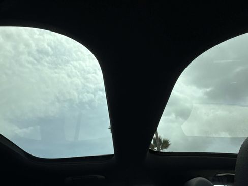 Used 2026 Mercedes-Benz GLA 250 image 10