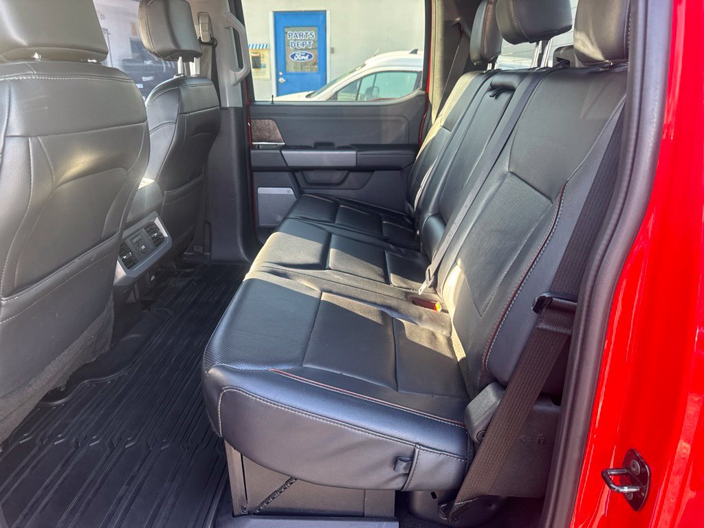 Certified 2024 Ford F250 Lariat w/ Chrome Package AWD/4WD image 32