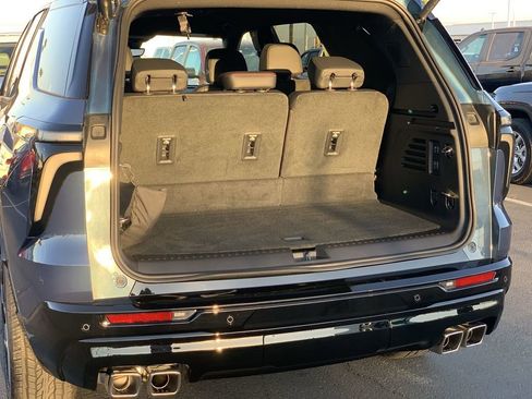 New 2026 Chevrolet Traverse RS image 24