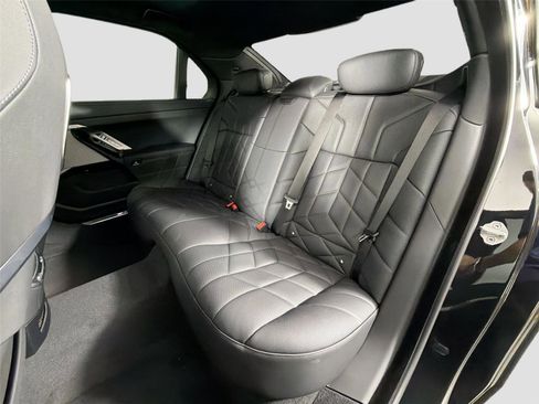 New 2026 BMW 750e xDrive w/ Executive Package AWD/4WD image 23
