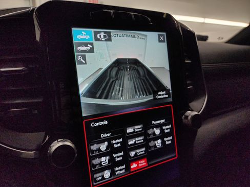 Used 2021 RAM 3500 Laramie w/ Night Edition image 20