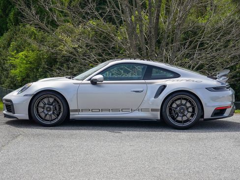 Used 2025 Porsche 911 Turbo image 2