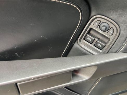 Used 2008 Aston Martin V8 Vantage Roadster RWD image 38