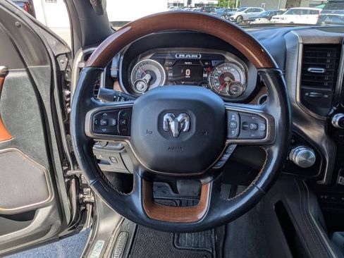 Used 2019 RAM 1500 Laramie Longhorn AWD/4WD image 9