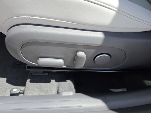 New 2026 Hyundai Kona Limited FWD image 25