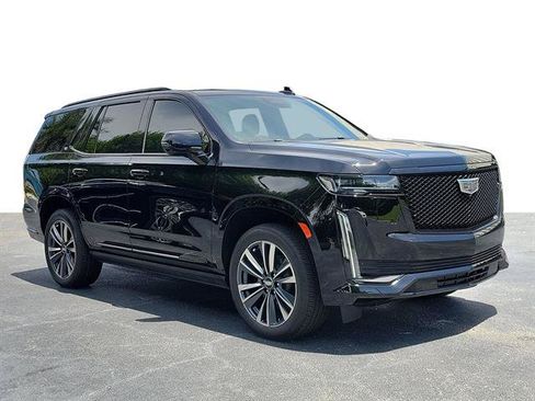 Certified 2022 Cadillac Escalade Sport w/ Touring Package RWD image 21