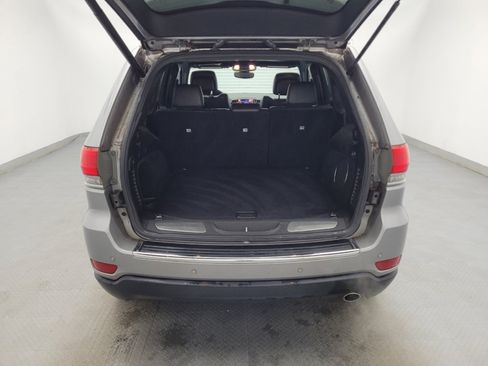 Used 2019 Jeep Grand Cherokee Limited w/ Luxury Group II image 29