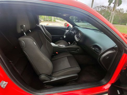 Used 2018 Dodge Challenger SXT w/ Sound Group image 21