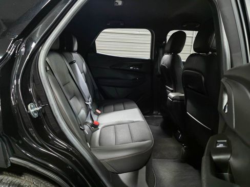 Used 2021 Chevrolet TrailBlazer RS w/ Convenience Package image 16