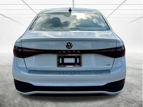 New 2026 Volkswagen Jetta SE FWD image 6