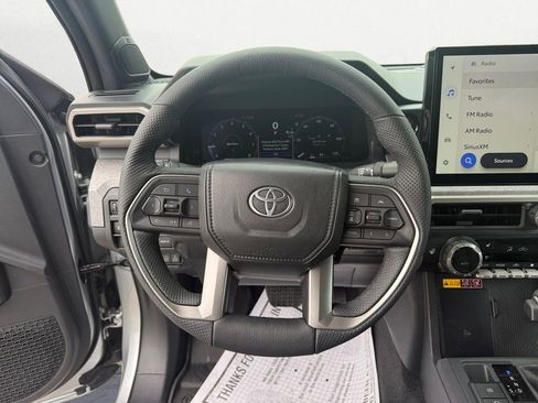 Used 2025 Toyota Tacoma 4x4 Double Cab Hybrid image 12