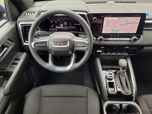 New 2026 GMC Canyon Elevation image 11