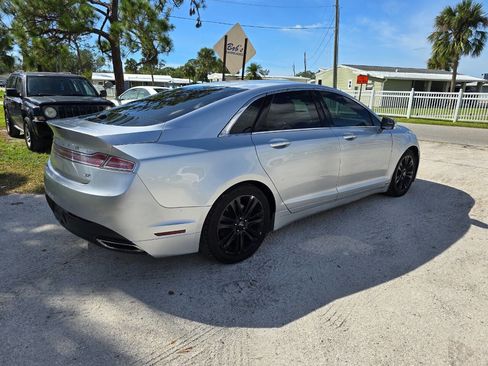 Used 2013 Lincoln MKZ Base V6 4dr Sedan image 7