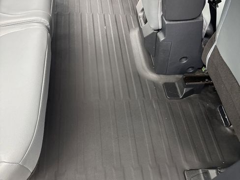 Used 2022 Ford F150 XL image 31