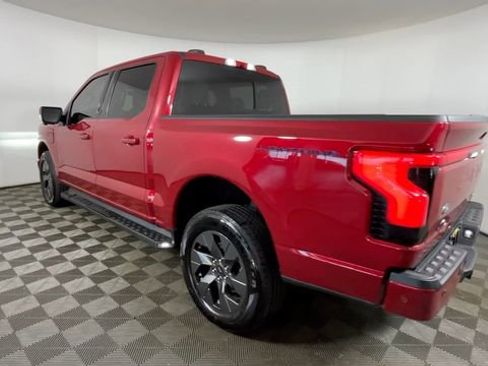Used 2023 Ford F150 Lightning Lariat AWD/4WD image 7