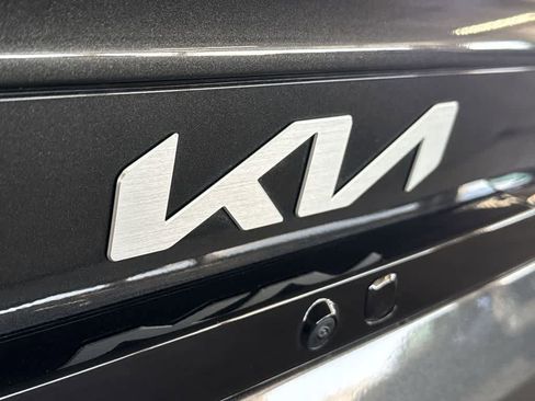 Used 2025 Kia K4 EX w/ GT-Line Sunroof Package FWD image 11