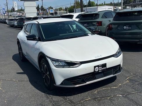 Certified 2023 Kia EV6 Wind RWD image 5