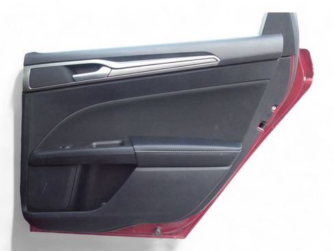 Used 2019 Ford Fusion SE image 18