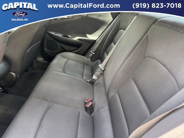Used 2023 Chevrolet Malibu LS FWD image 18