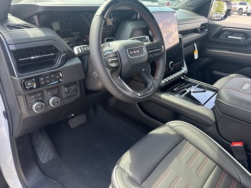 New 2026 GMC Yukon AT4 Ultimate w/ LPO, Floor Liner Package AWD/4WD image 15