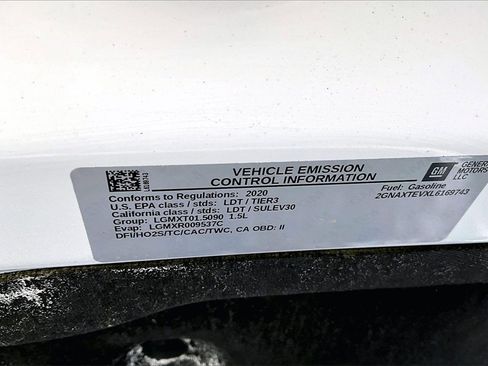 Used 2020 Chevrolet Equinox LT image 30