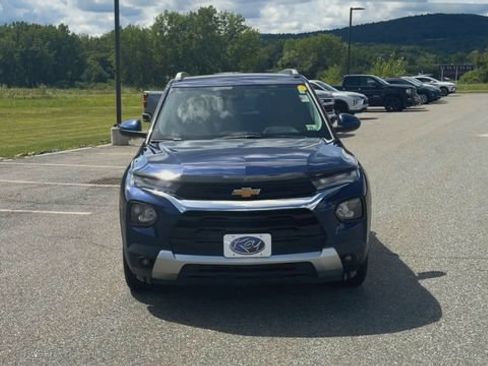 Used 2023 Chevrolet TrailBlazer LT FWD image 3