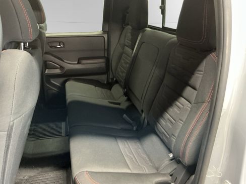 Used 2023 Nissan Frontier PRO-4X w/ Pro Convenience Package AWD/4WD image 13