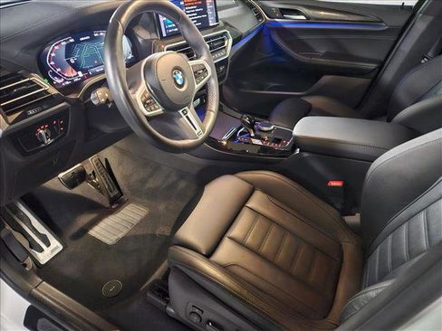 Used 2024 BMW X3 M40i w/ Premium Package image 10
