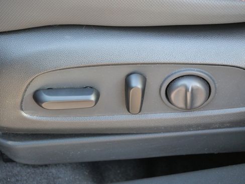 Used 2023 Chevrolet TrailBlazer RS w/ Convenience Package image 20