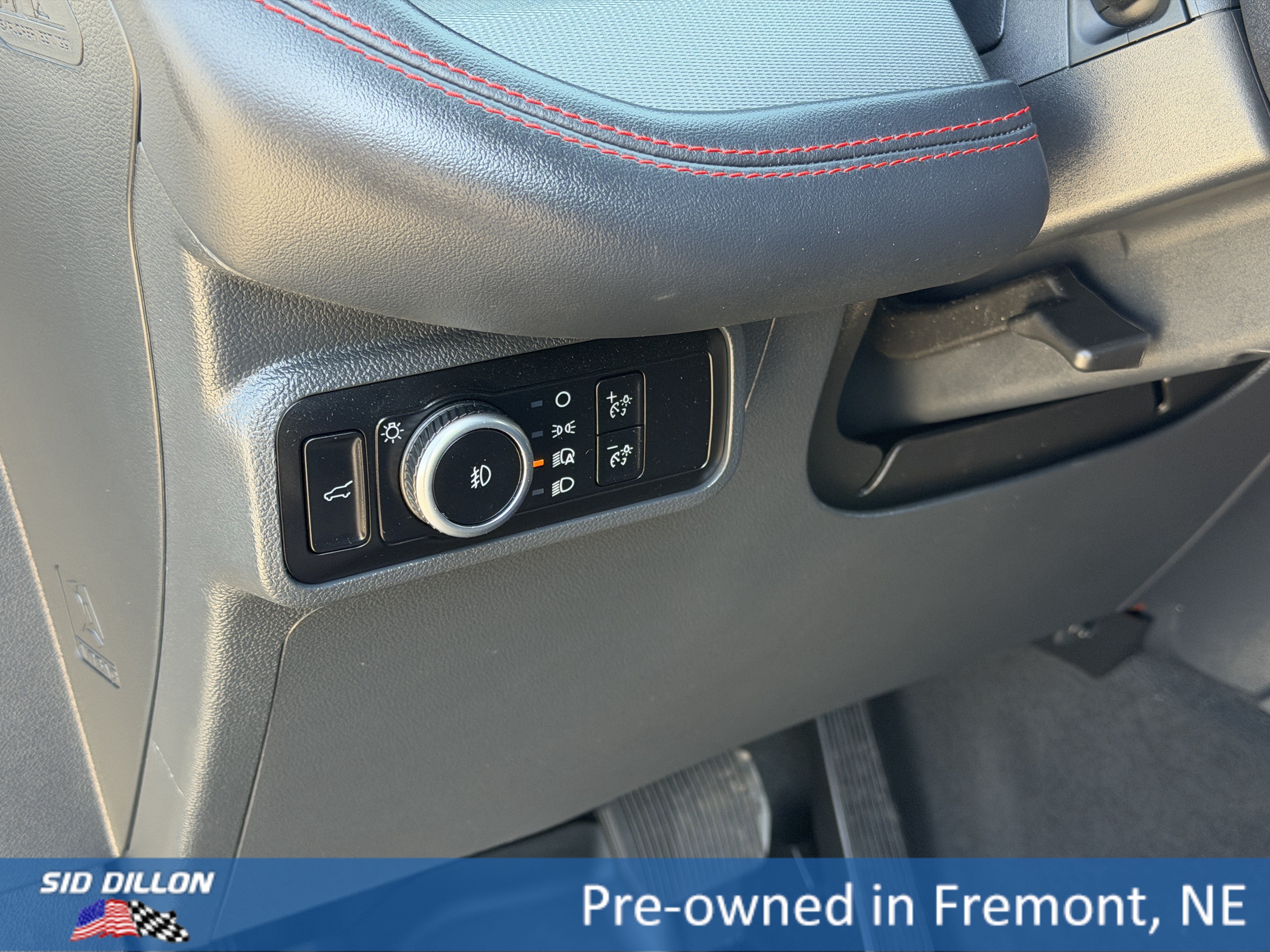 Used 2026 Ford Explorer ST w/ Sun And Sound Package AWD/4WD image 13