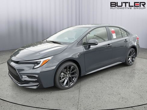 New 2026 Toyota Corolla SE FWD image 1