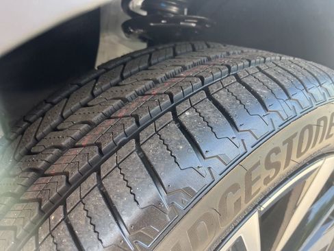 New 2026 Volkswagen Atlas SEL Premium R-Line image 8