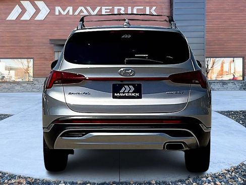 Used 2017 Hyundai Santa Fe Sport w/ Cargo Package AWD/4WD image 6
