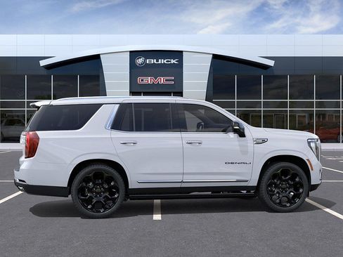 New 2026 GMC Yukon Denali w/ Denali Reserve Package AWD/4WD image 5