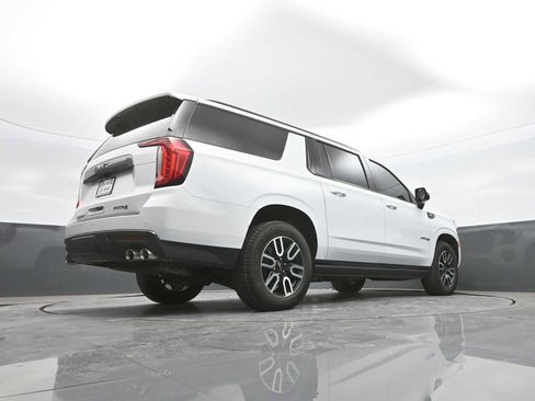 Used 2022 GMC Yukon XL AT4 AWD/4WD image 45