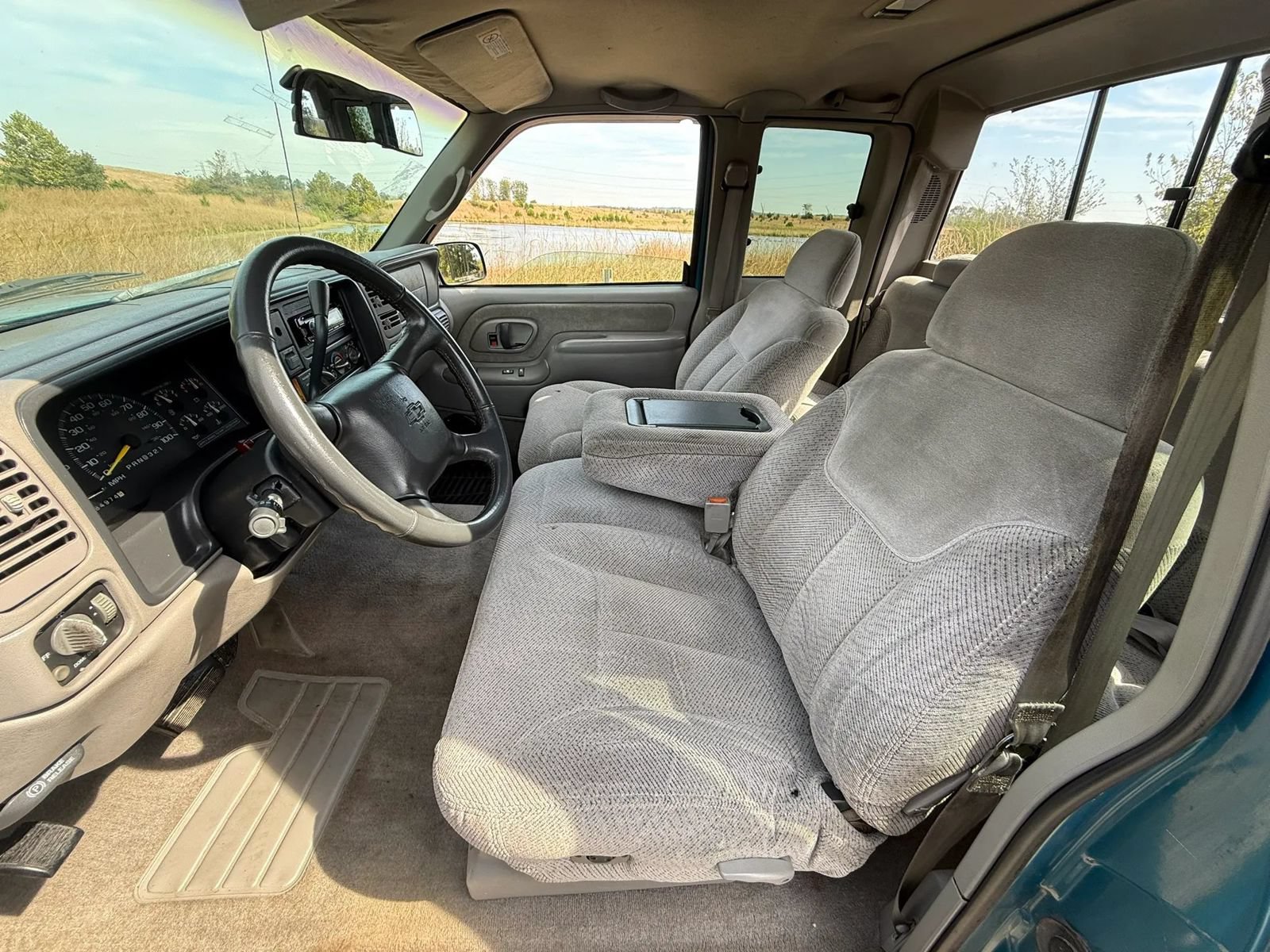 Used 1998 Chevrolet Silverado 1500 4x4 Extended Cab w/ Preferred Equipment Group 2 image 12
