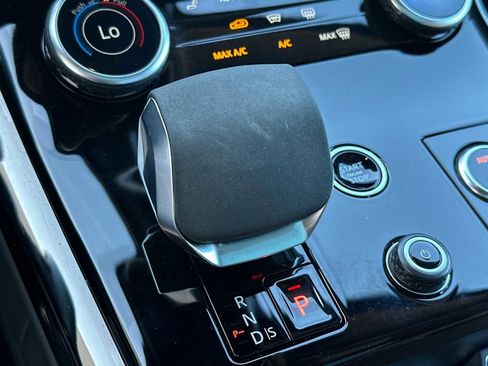 Used 2023 Land Rover Range Rover Sport SE Dynamic image 22