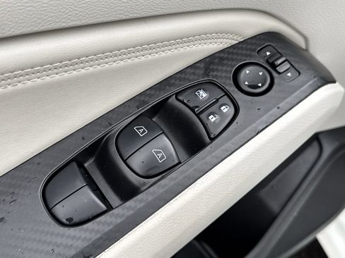 Used 2019 Nissan Altima 2.5 SV image 24