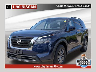 Certified 2025 Nissan Pathfinder SV