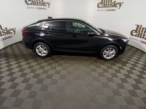Used 2024 Buick Envista Sport Touring w/ Convenience I Package FWD image 9